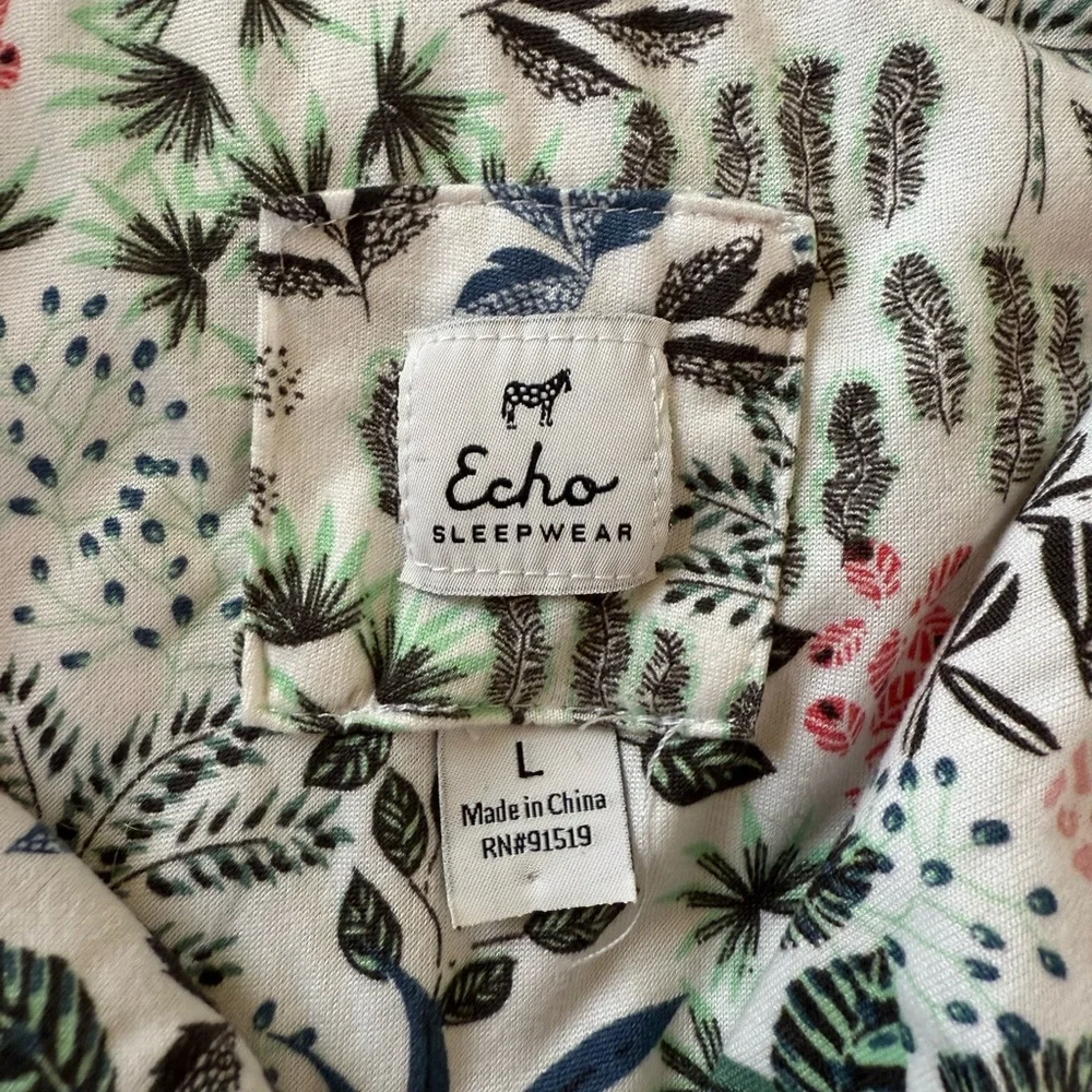 Like New Echo Sleepwear Set 2pc - Picture 2 of 6